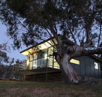 Ecocrackenback 10 - Sustainable chalet close to the slopes - Accommodation Adelaide