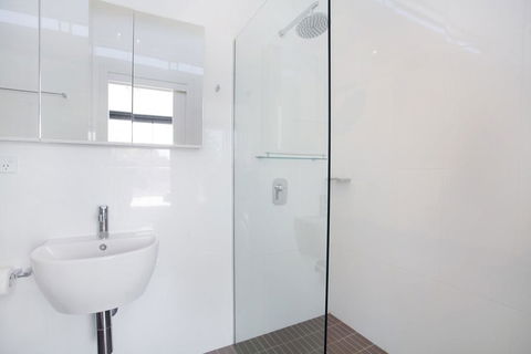 Edge 7/16 Clyde Street - Accommodation Adelaide 3