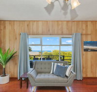 EIGHTY STEPS - walk to the ocean edge - Accommodation Adelaide