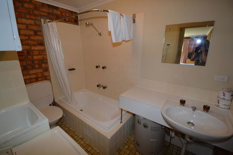 Ellswood 1 - Accommodation Adelaide 3
