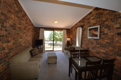 Ellswood 5 - Accommodation Adelaide 3