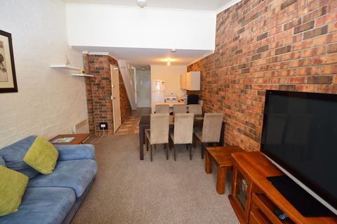 Ellswood 6 - Accommodation Adelaide 2