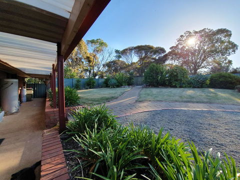 EP Getaway - Accommodation Adelaide 2