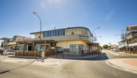 Esplanade Hotel Adelaide