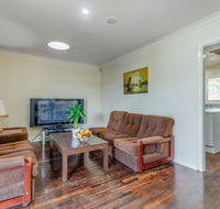 Exclusive Handy Holiday House - Accommodation Adelaide