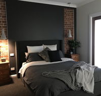 Executive Villa private 2 bedroom in ideal location - Accommodation Adelaide
