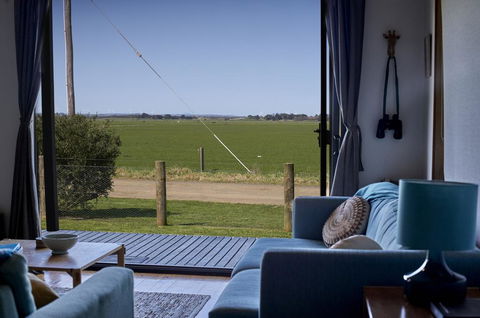 Far View - Accommodation Adelaide 1