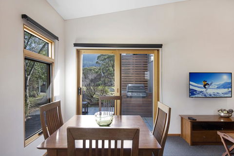 Four Mile Hut - Accommodation Adelaide 2