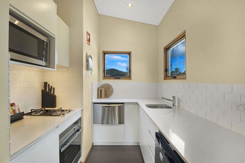 Four Mile Hut - Accommodation Adelaide 3