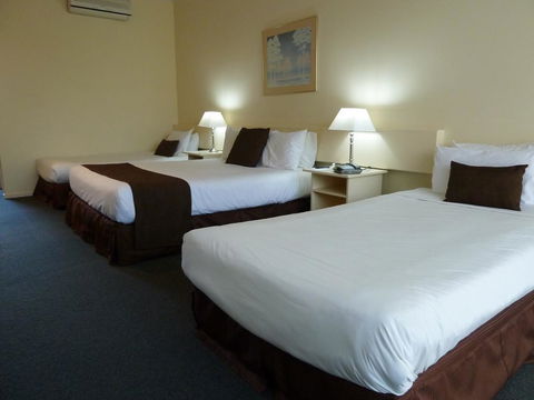 Frankston International - Accommodation Adelaide 2