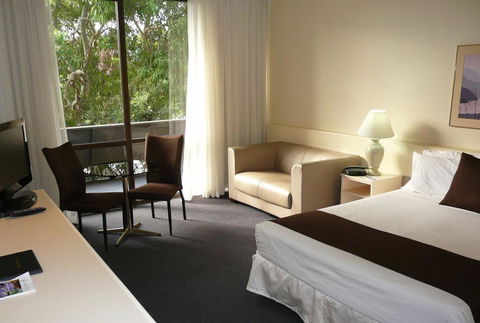 Frankston International - Accommodation Adelaide 0