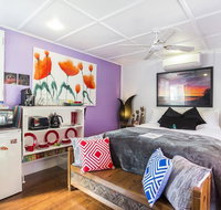Frog Hollow - Accommodation Adelaide