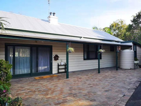GH1886 - Accommodation Adelaide 2