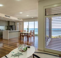 Glenelg Absolute Beachfront - One of Only Two Homes - Accommodation Adelaide