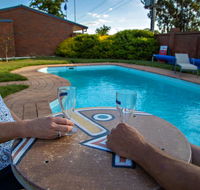 Golden Country Motel and Caravan Park - Accommodation Adelaide