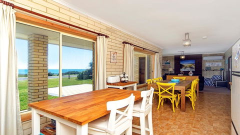 Golden Days - 30 Gold Coast Drive - Accommodation Adelaide 3
