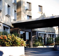 Golden Pebble Hotel - Accommodation Adelaide