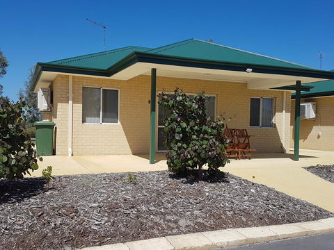 Golden Ponds - Accommodation Adelaide 3