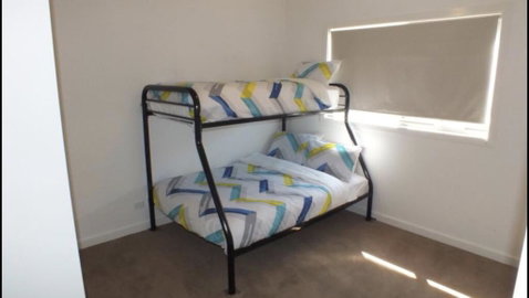 Gone Skiing - Accommodation Adelaide 1