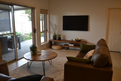 Gone To Barossa - Accommodation Adelaide 2