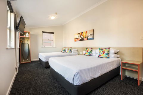 Granville Hotel - Accommodation Adelaide 1