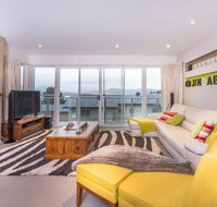 Grevillea 1/12 Poly Cow Lane - Accommodation Adelaide