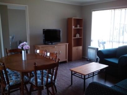Grey Pebbles - Accommodation Adelaide 1