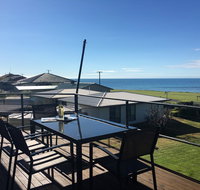 Hamilton - Accommodation Adelaide