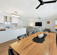 Hamptons  the Point - Accommodation Adelaide