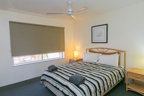 Holiday At The Marina - Hervey Bay - Accommodation Adelaide 3