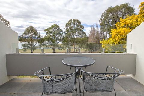 Horizons 113 - Accommodation Adelaide 0