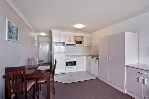 Horizons 321-10 Kosciuszko Road - Accommodation Adelaide 2