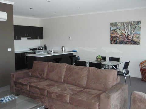 Jasper 3 Town Centre Jindabyne - Accommodation Adelaide 3