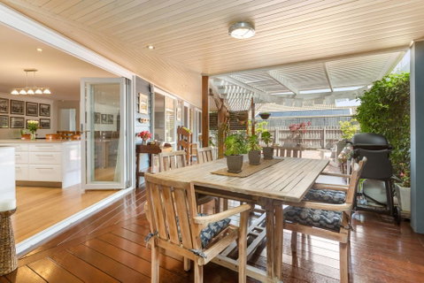 KARINYA - MORNINGTON - Accommodation Adelaide 0