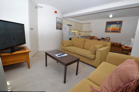 Karoonda 2 - Accommodation Adelaide 1