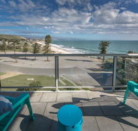 King of North Bay - 103 Gold Coast Drive