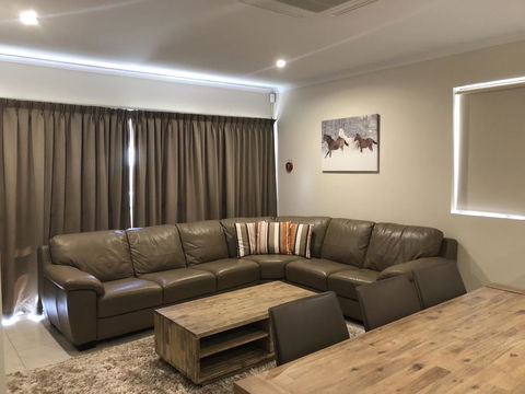 Kirwan 22 - Accommodation Adelaide 1