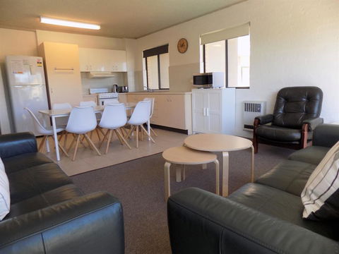 Kirwan Apartments 47 - Accommodation Adelaide 3