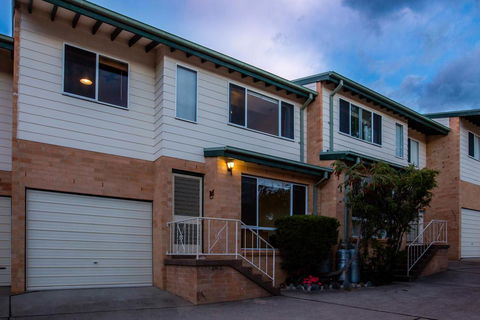 Kirwan Court 2 - Accommodation Adelaide 1