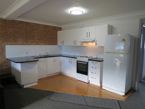 Kirwan Gardens 4 - Accommodation Adelaide 1