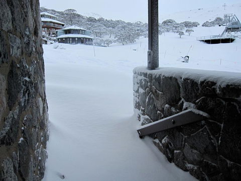 Knockshannoch Ski Lodge - Accommodation Adelaide 1