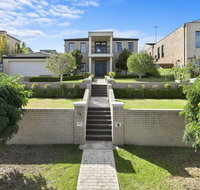 Kyeema Executive 50 - Accommodation Adelaide