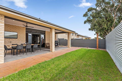 La Sienna - Accommodation Adelaide 0