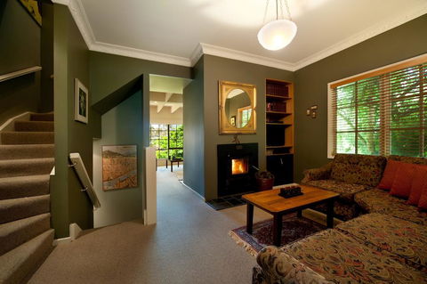 Lake Cottage - Accommodation Adelaide 1
