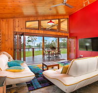 Lake Tinaroo Waterfrontage - Accommodation Adelaide