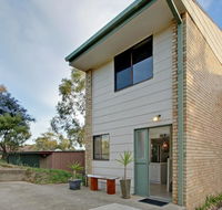 Lakeside Townhouse - Accommodation Adelaide