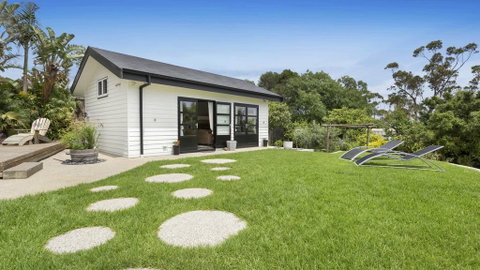 LANIKAI - MOUNT MARTHA - Accommodation Adelaide 1