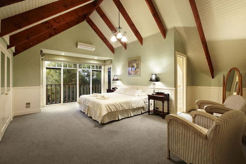 Lawson Lodge Country Estate - Accommodation Adelaide 3