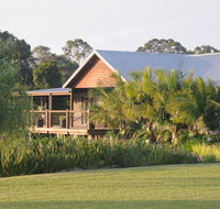 Lilies Luxury Retreats - Accommodation Adelaide