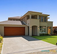Luxury Coastal Escape - Accommodation Adelaide